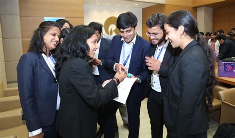 Reliance Careers.